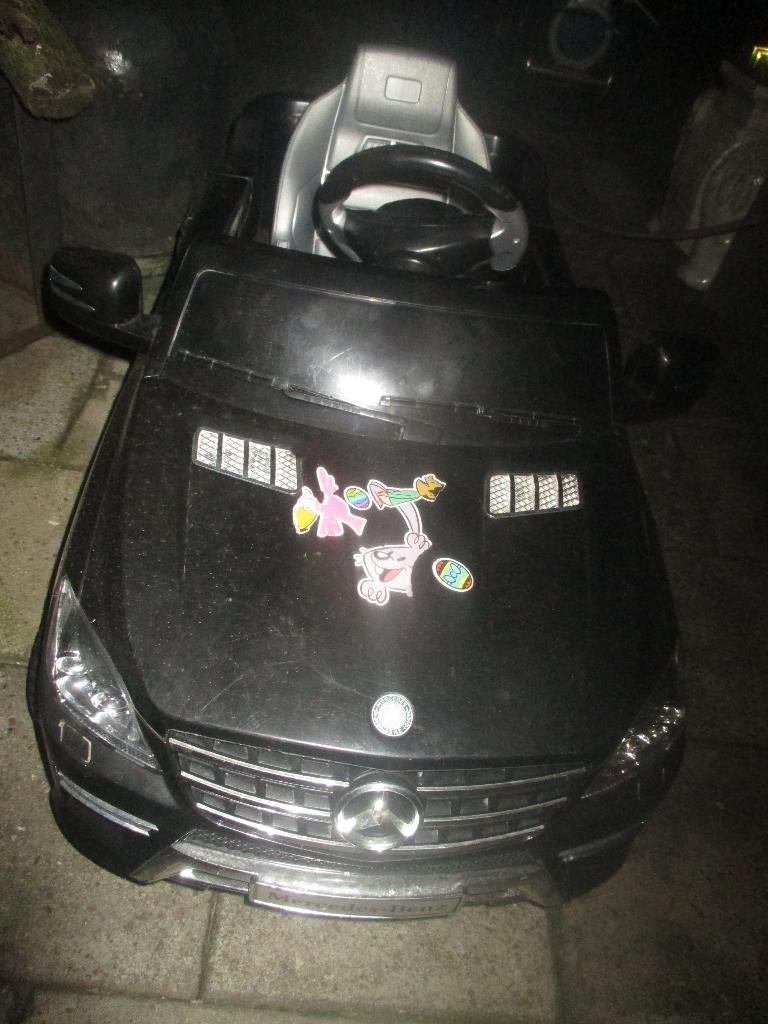 Mercedes Benz met lader accu waarschijnlijk leeg, Ophalen, Gebruikt, Loopfiets