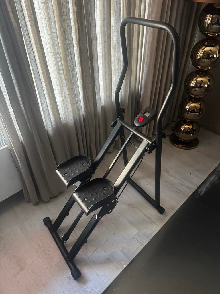 Stair stepper fitnes apparaat, Ophalen, Zo goed als nieuw, Stepapparaat