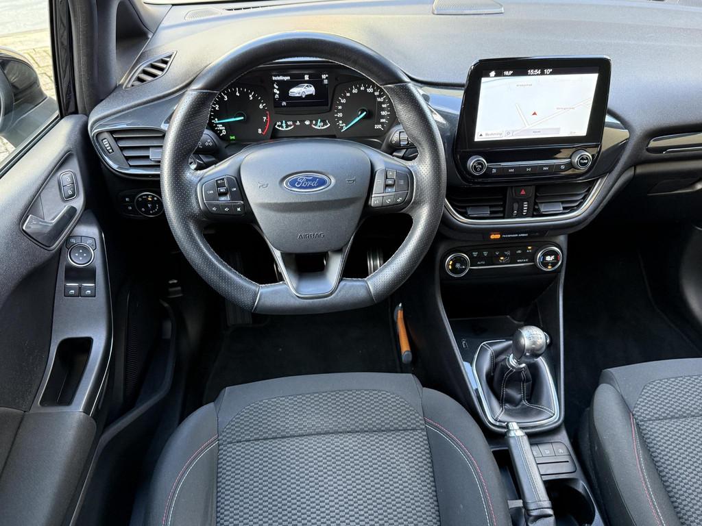 Ford Fiesta 1.0 EcoBoost 100pk | ST-Line | 67.344 km! | Navi, Voorwielaandrijving, Euro 6, Origineel Nederlands, Bedrijf