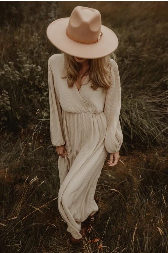 Lot. Jurkje Fem creme/beige, Lot., Beige, Maat 42/44 (L), Ophalen of Verzenden