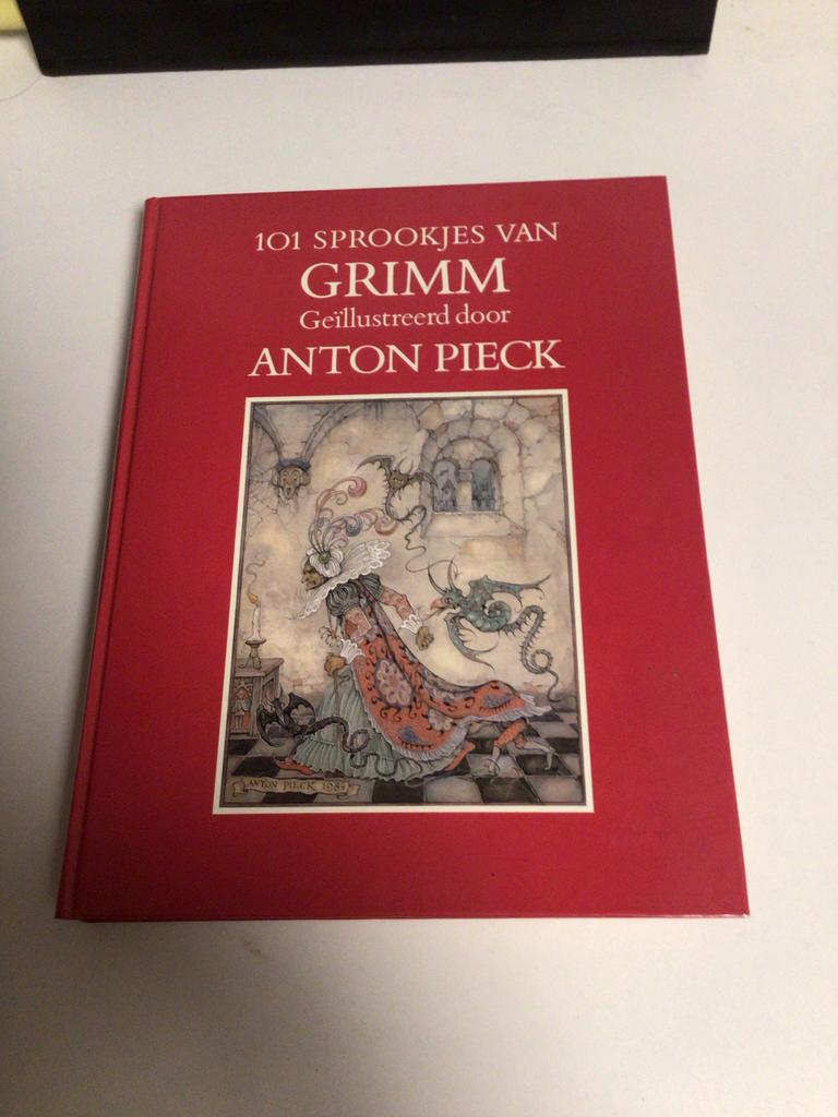 101 Sprookjes van Grimm - Klassieke Verhalenbundel, Boeken, Sprookjes en Fabels, Ophalen of Verzenden, Gelezen