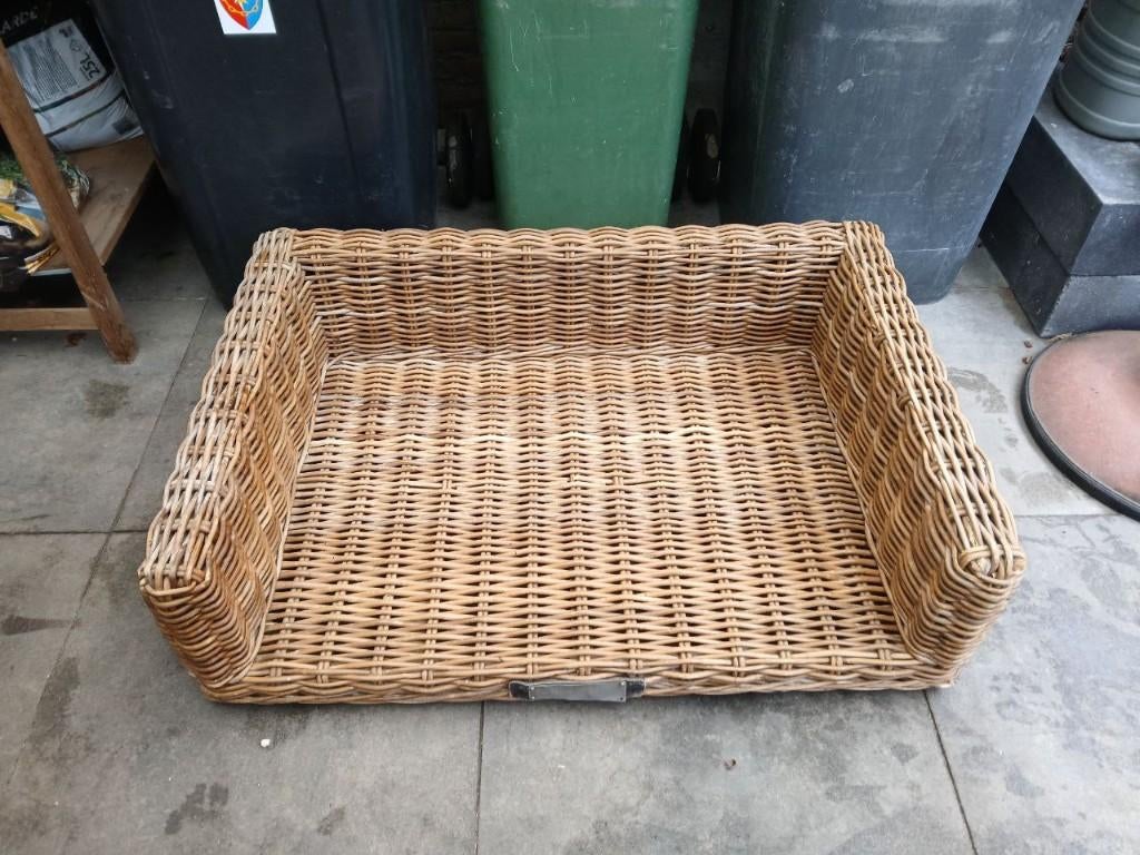 hondenmand van Happy House, Dieren en Toebehoren, Ophalen, Gebruikt, Riet