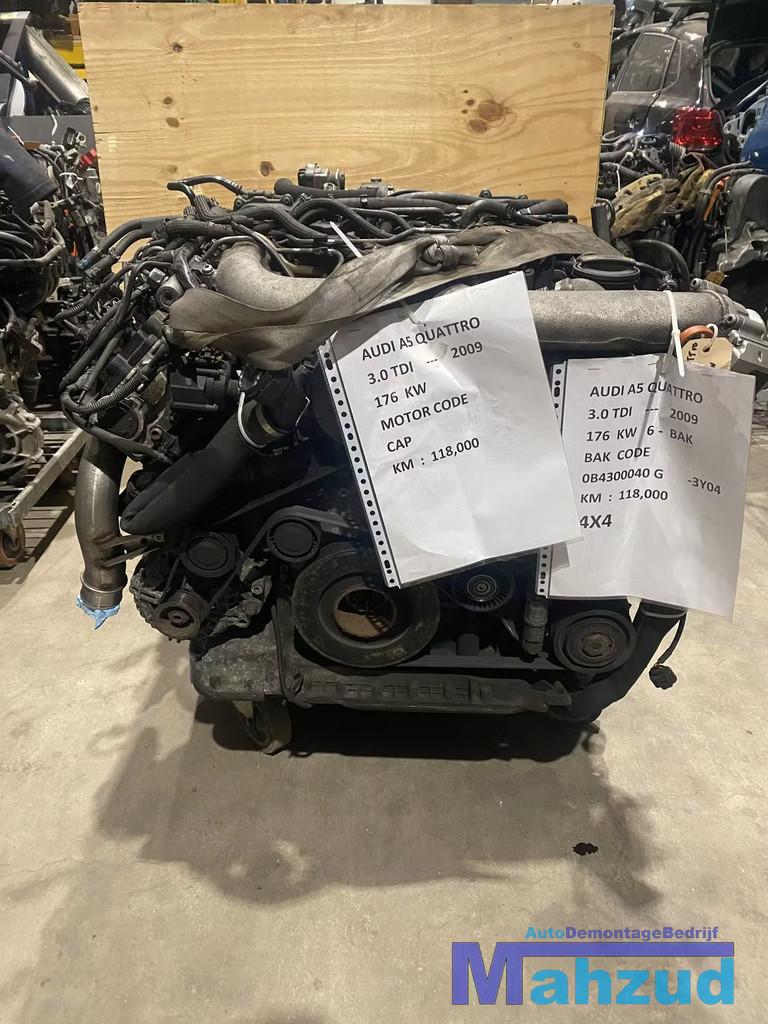 AUDI A4 A5 3.0 TDI V6 QUATTRO MOTORBLOK CAP MOTOR, Auto-onderdelen, Motor en Toebehoren, Gebruikt, AUDI AG, Auto-Union-Strasse 1
85045  Ingolstadt, DE