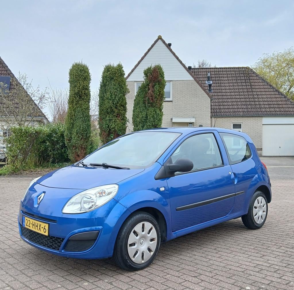 Renault Twingo 1.2 Authentique / NW. APK / 146.859 km!!, Auto's, Voorwielaandrijving, 31 €/maand, 4 cilinders, Origineel Nederlands