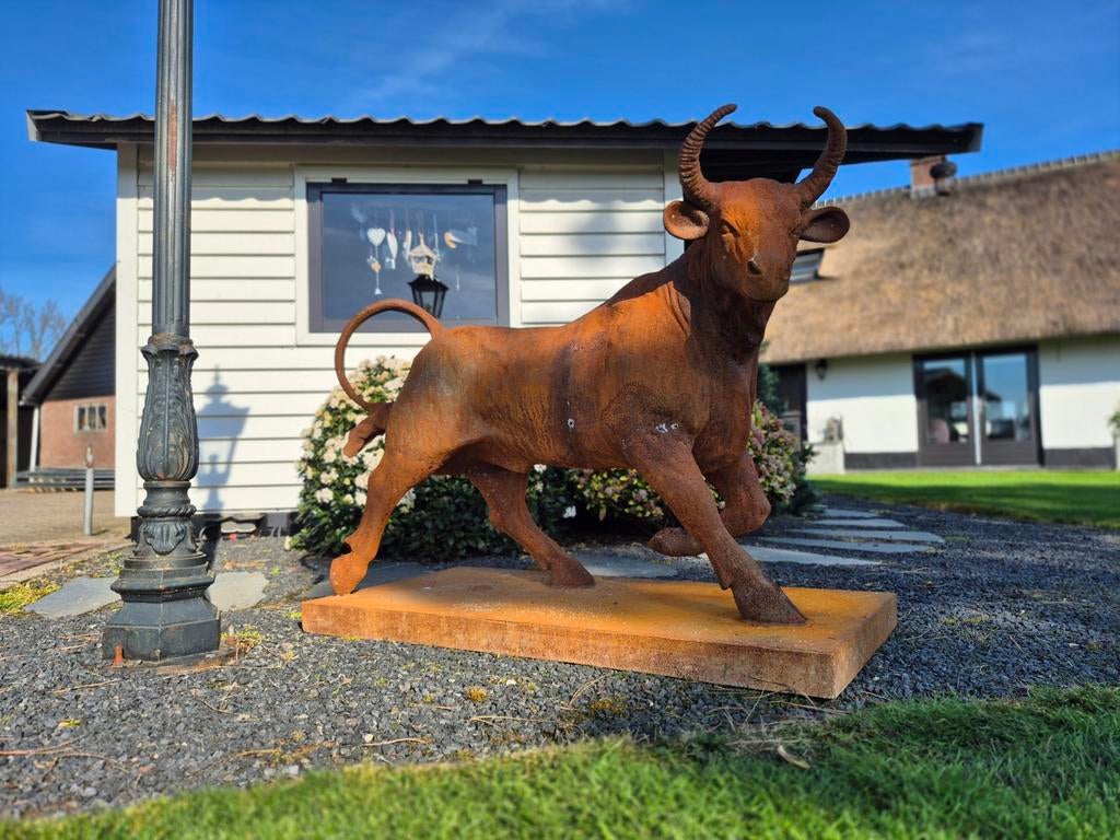 Prachtige   gietijzeren stier, Ophalen of Verzenden, Metaal