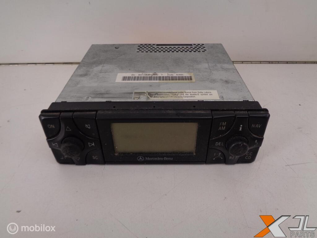 E-KLASSE W210 APS 4 NAVIGATIE RADIO A2088200589, Gebruikt, Mercedes-Benz, Ophalen of Verzenden, Mercedes-Benz