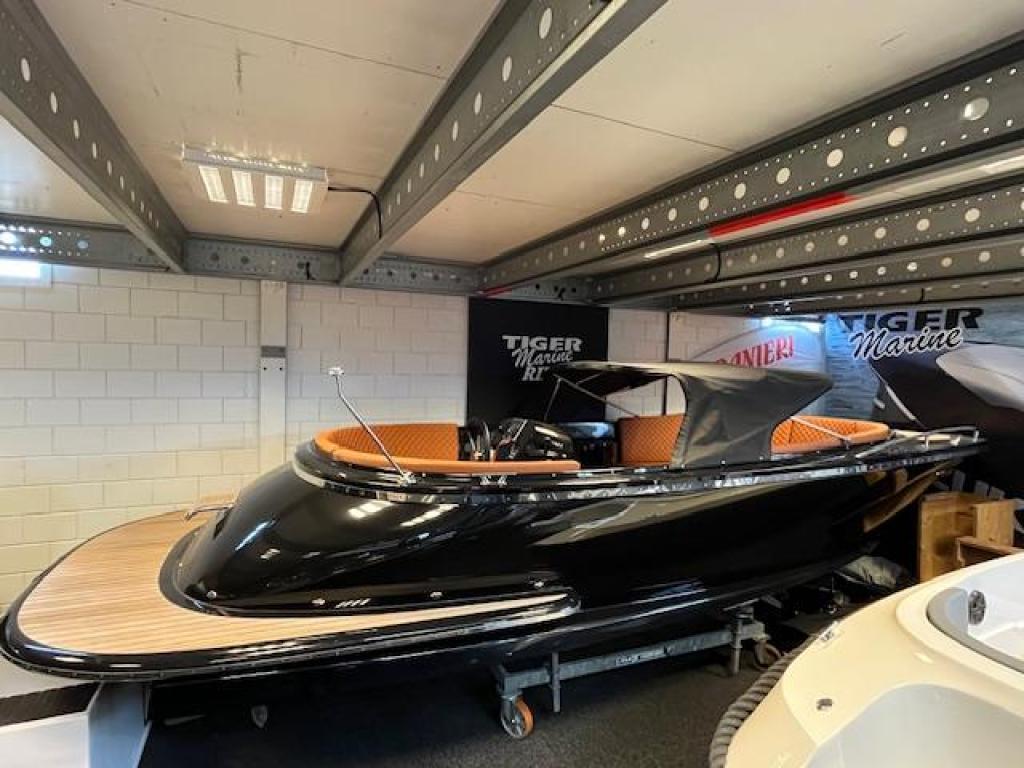 Riviera 24 cabin tender incl 80 pk craftsman diesel BTW BOOT, Watersport en Boten, Sloepen, Gebruikt, 70 pk of meer, 6 meter of meer