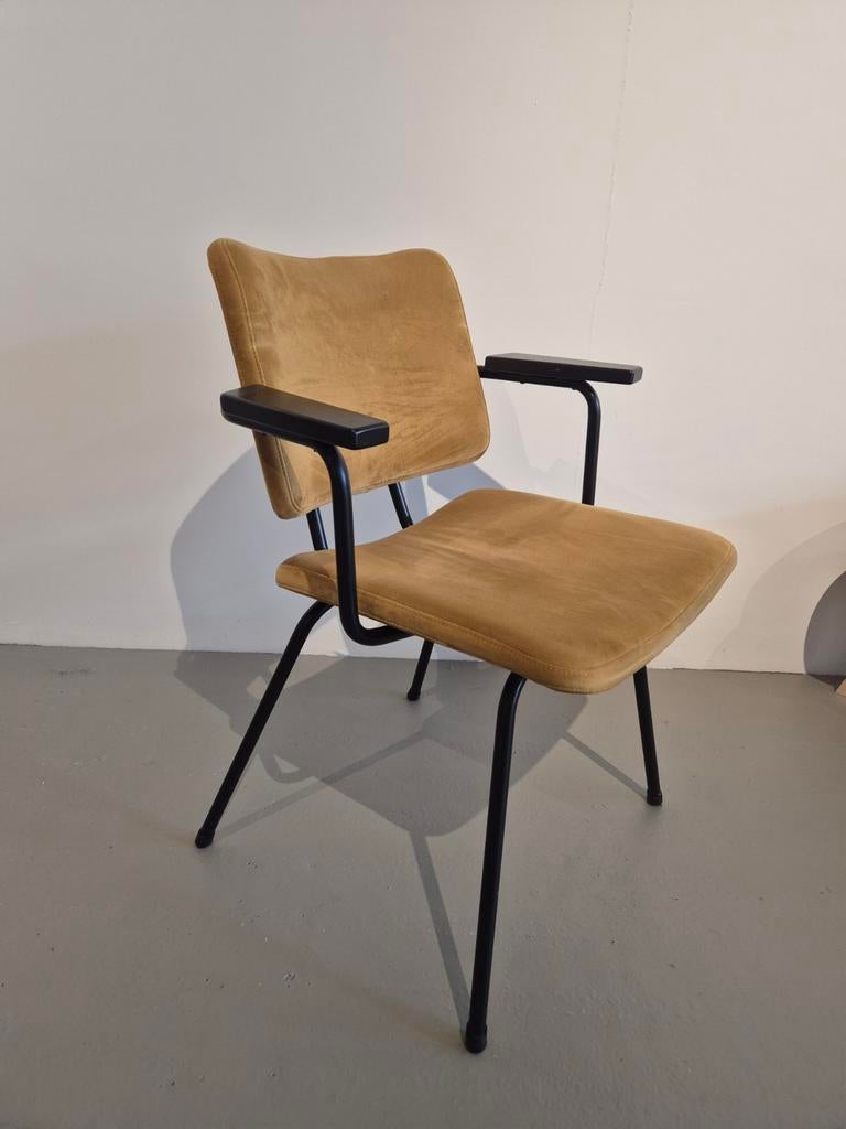 4x bodilson eetkamer stoelen okergeel i.z.g.st., Huis en Inrichting, Ophalen, Zo goed als nieuw, Overige kleuren, Vier