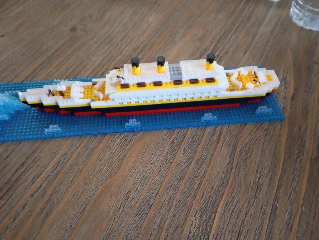 TITANIC BOUWSTENEN NU 6€ ZIE FOTO,S, Ophalen of Verzenden