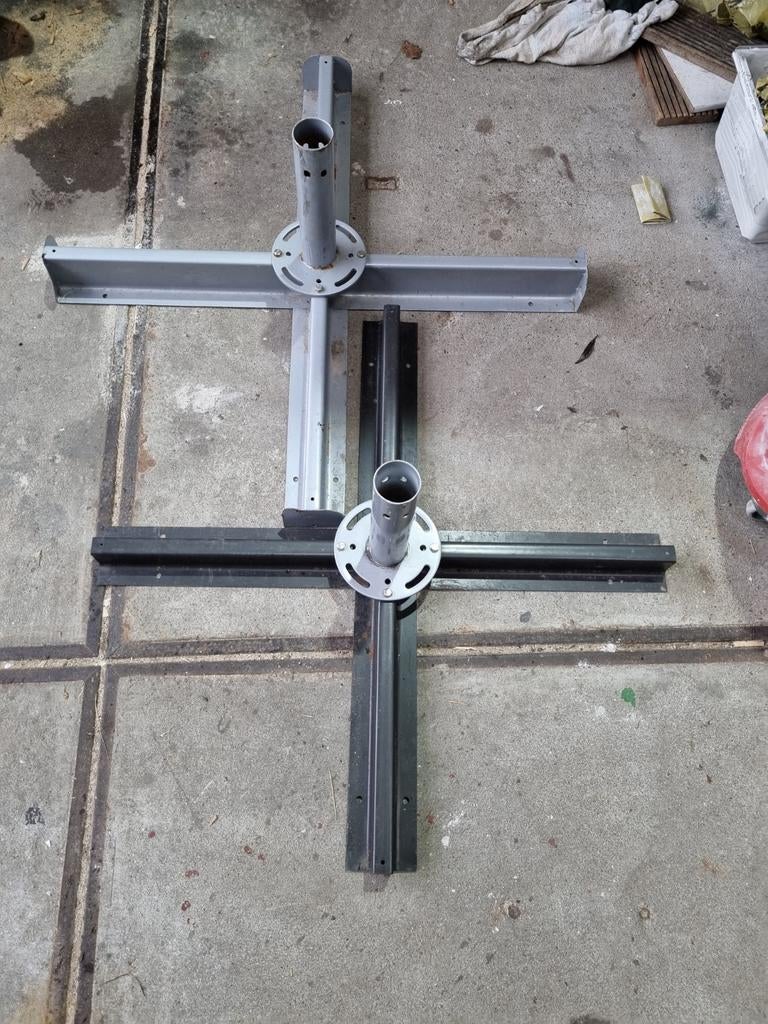 2x parasolvoet, Tuin en Terras, Parasols, Ophalen of Verzenden, Minder dan 1 meter, Parasolvoet