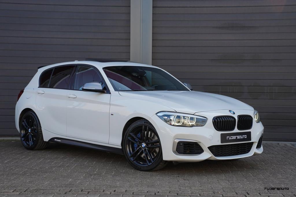 BMW 1-serie M140i LCI2 | Schuifdak | Navi Pro | 719M | M Spo, Achterwielaandrijving, Gebruikt, Bedrijf, 2998 cc