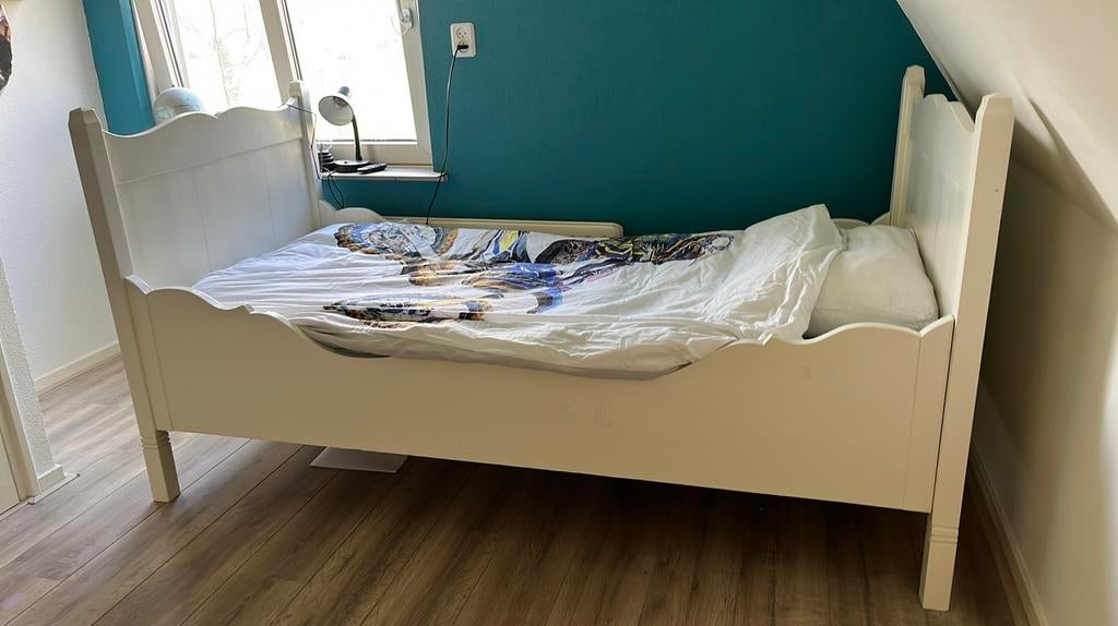 Ledikant (antiek grenen)