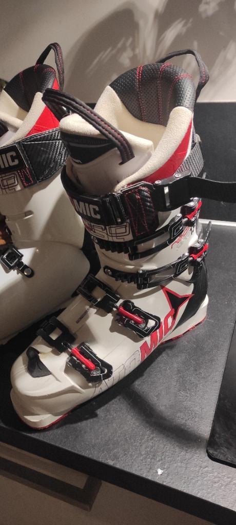 Ski boots size : 43/44, Sport en Fitness, Skiën en Langlaufen, 160 tot 180 cm, Snowboots, Ophalen of Verzenden, Zo goed als nieuw