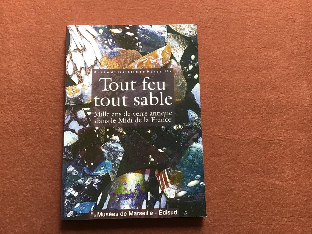 Boek Bodemvondsten Glas Tout feu tout sable fra., Ophalen