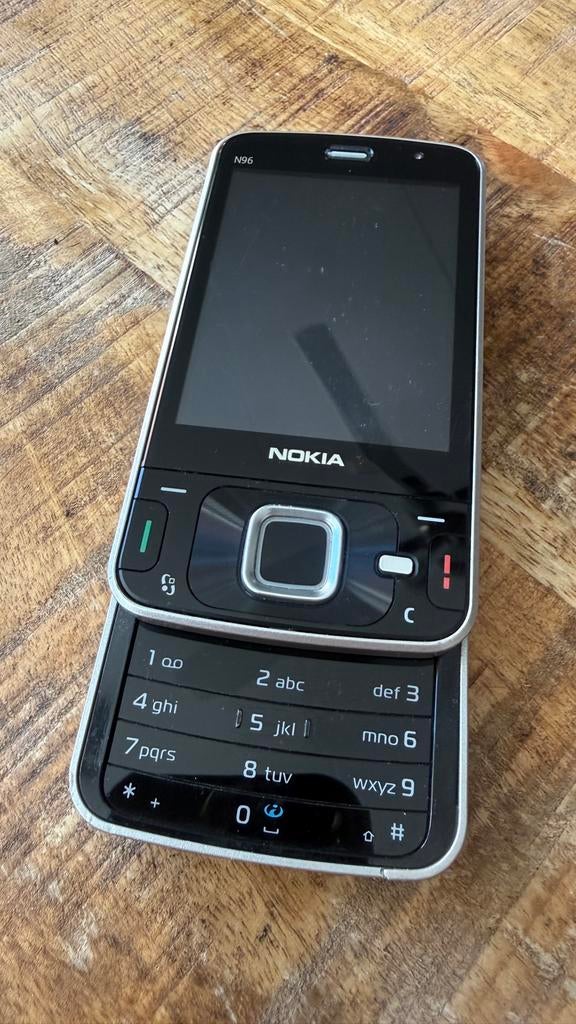 Nokia N96 - Zonder accu, werking onbekend, Telecommunicatie, Mobiele telefoons | Nokia, Schuifmodel, Zwart, Fysiek toetsenbord