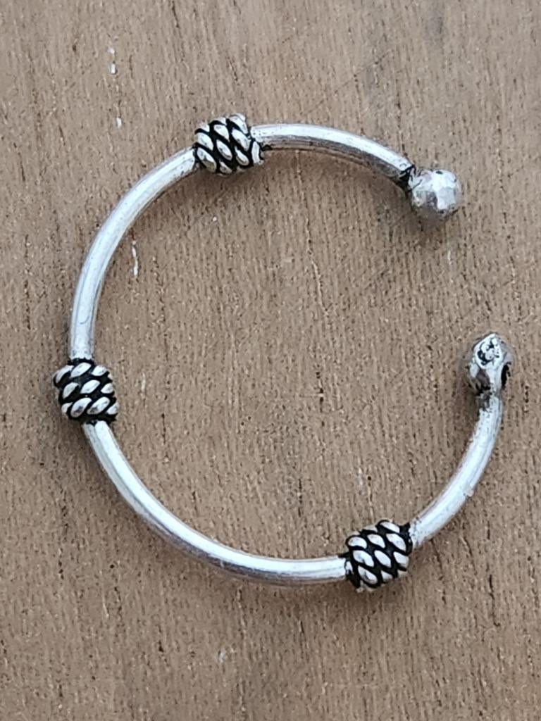Zilveren neusring, Sieraden, Tassen en Uiterlijk, Piercings, Ophalen of Verzenden, Gebruikt, Overige materialen, Neuspiercing