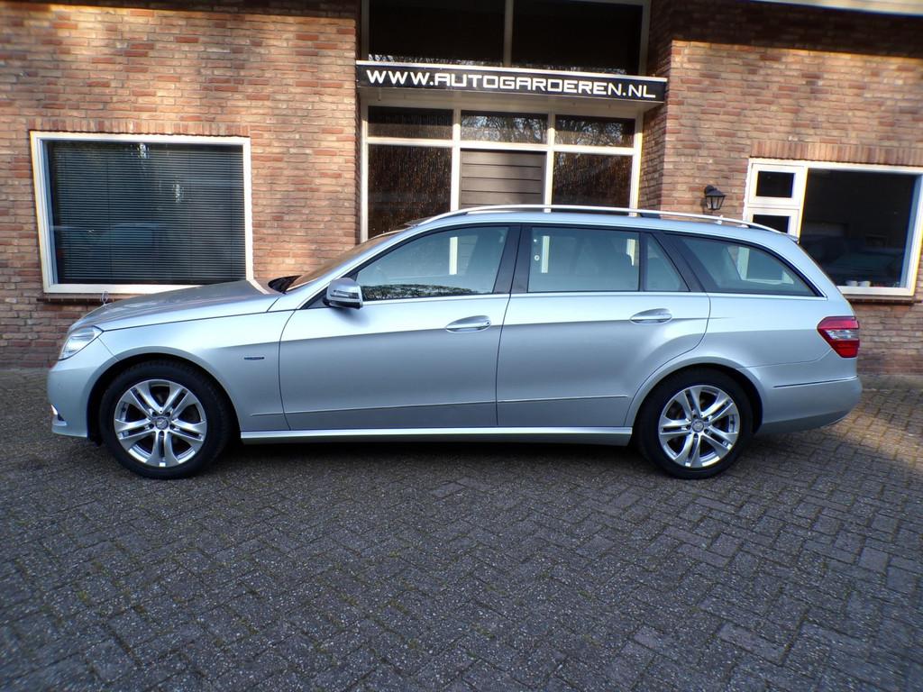 Mercedes-Benz E-klasse Estate 200 CGI Avantgarde Automaat /, Automaat, Euro 5, Achterwielaandrijving, Gebruikt