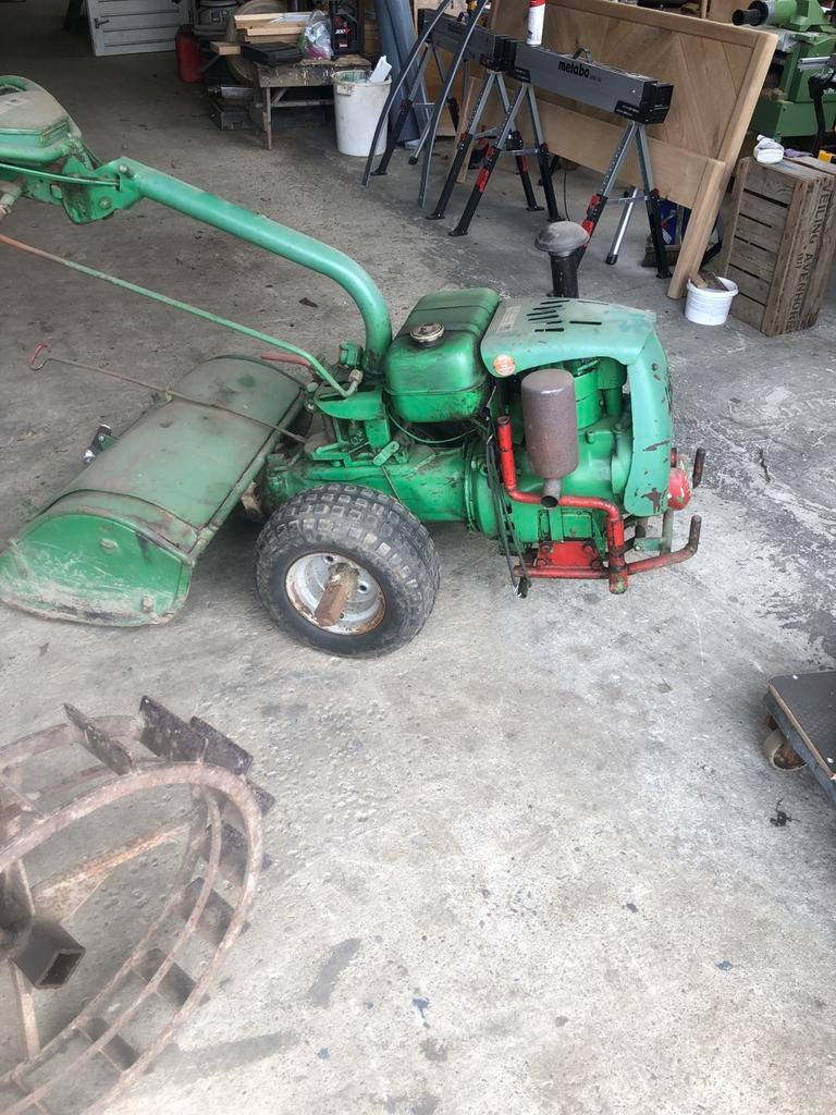 Agria 1700  diesel Tuinfrees met ploeg en extra wielen, Ophalen of Verzenden, Gebruikt