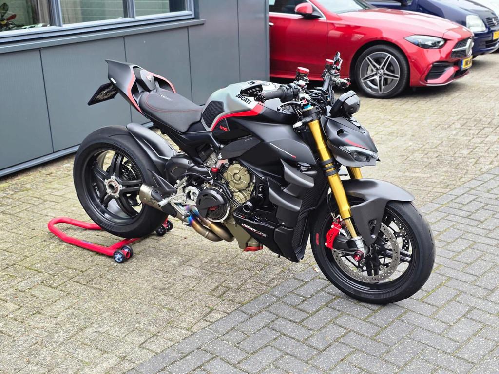 Ducati Streetfighter V4 SP Dikste van NL! Vol carbon! - foto 3