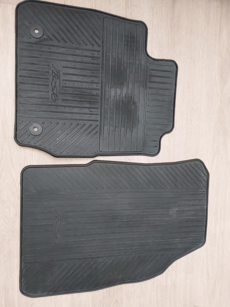 Ford Fiesta MK7 rubber vloermatten, Ophalen