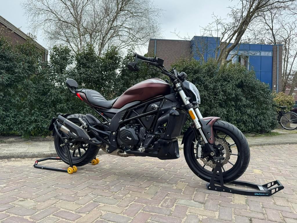 Benelli 502C 35KW A2 Origineel NL 1e eigenaar MT07 Z650 C