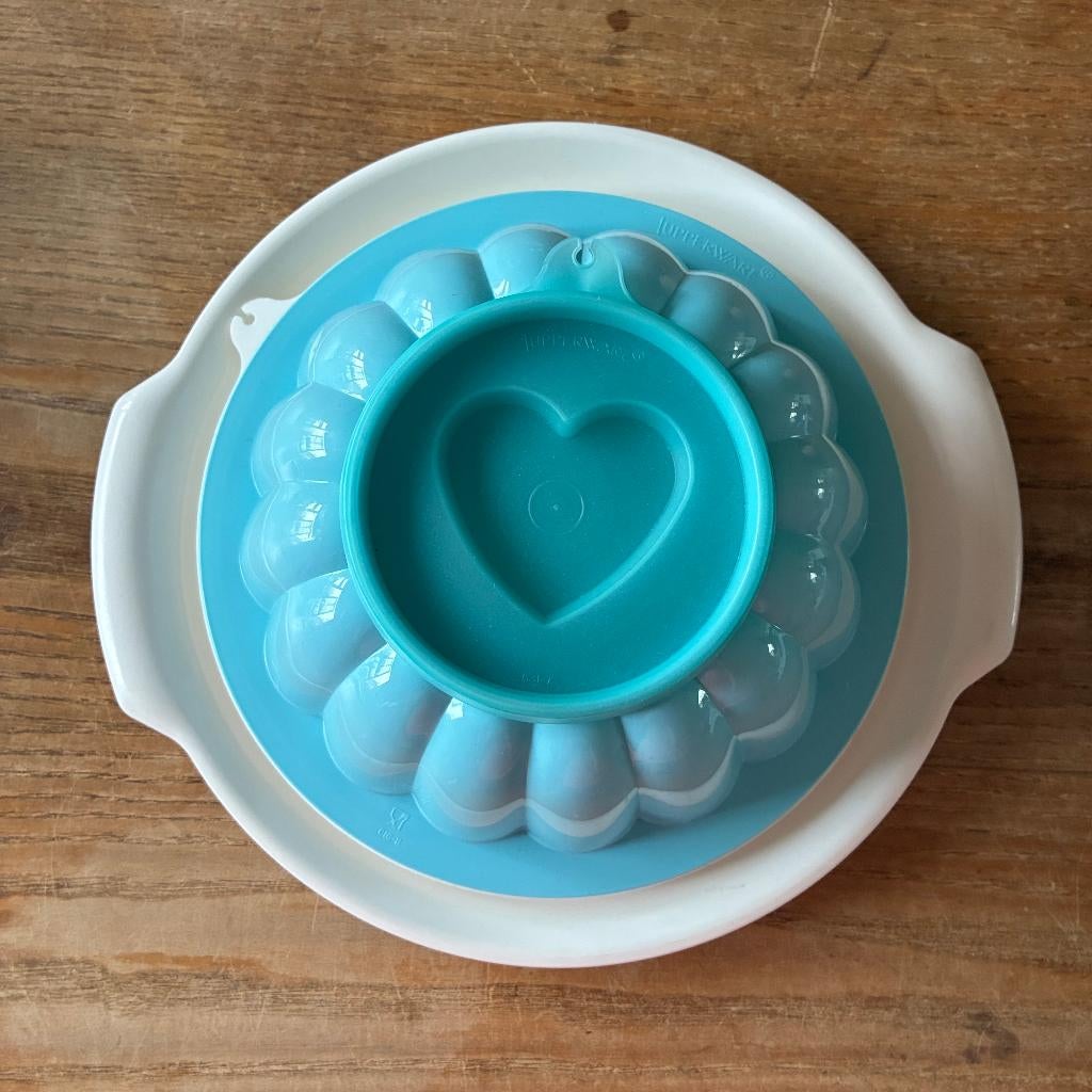 Vintage Tupperware Jel-N-Serve puddingvorm - Ø20cm, Huis en Inrichting, Keuken | Tupperware, Ophalen of Verzenden, Zo goed als nieuw