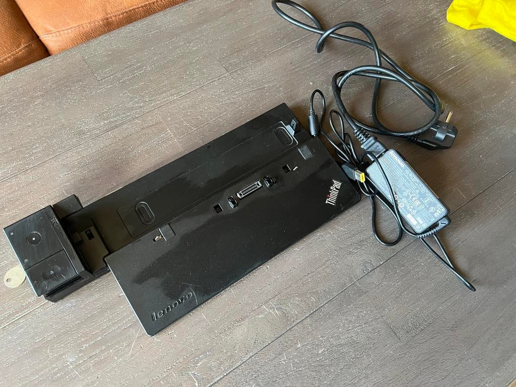 Lenovo thinkpad ultradock, Computers en Software, Ophalen of Verzenden, Zo goed als nieuw, Laptop