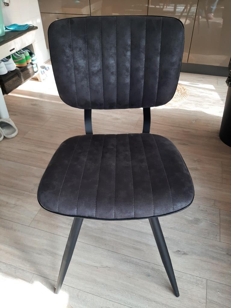 Twee antracietgrijze eetkamerstoelen, Ophalen, Twee, Modern, Industrieel, Zo goed als nieuw