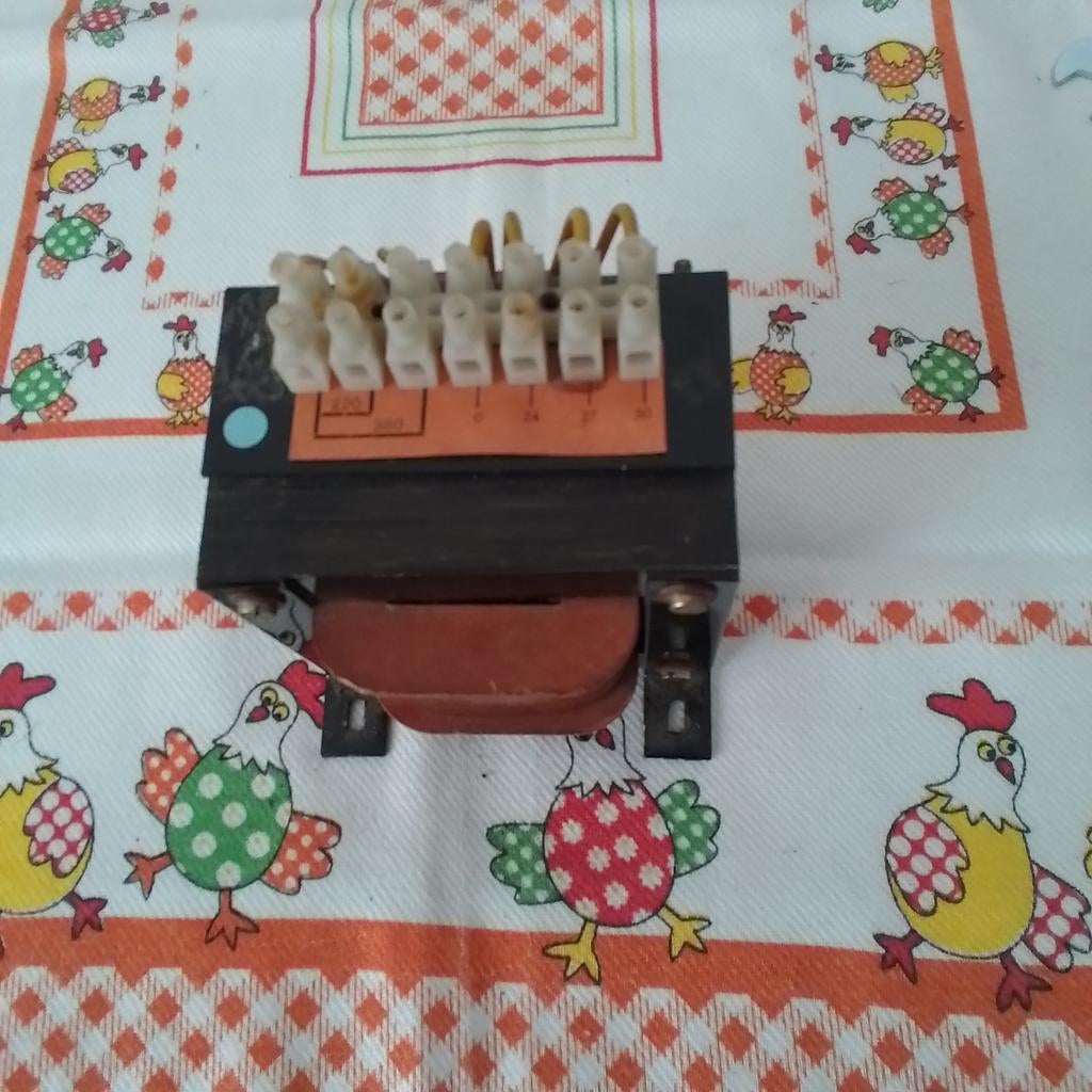 Trafo, Hobby en Vrije tijd, Elektronica-componenten, Ophalen of Verzenden, Zo goed als nieuw