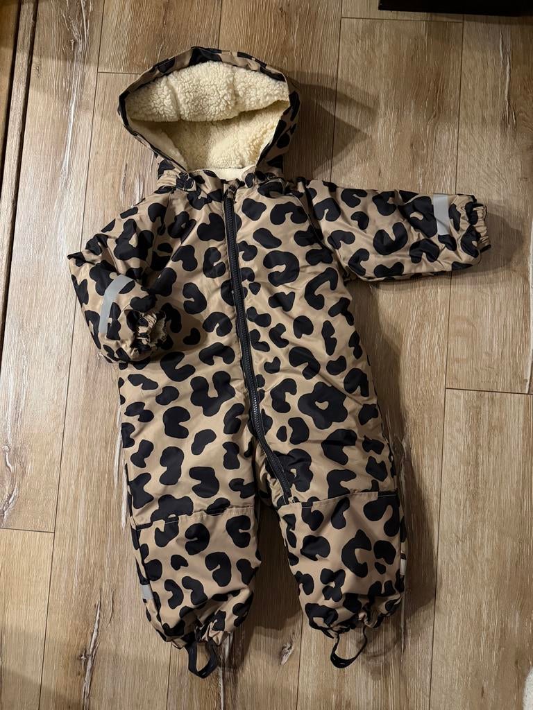 H&M Skipak Panterprint Maat 86, Kinderen en Baby's, Babykleding | Maat 80, Ophalen of Verzenden, Zo goed als nieuw, Jongetje of Meisje