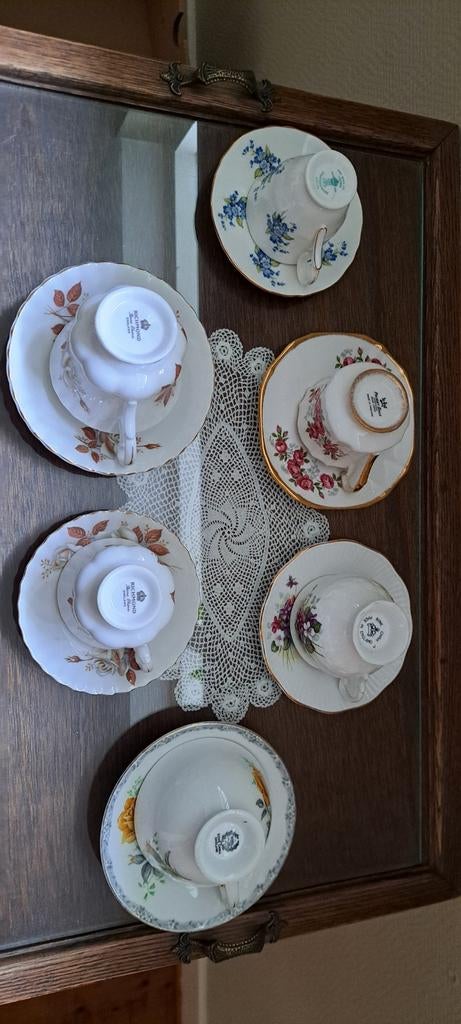 Engelse kop en schotels, Ophalen of Verzenden