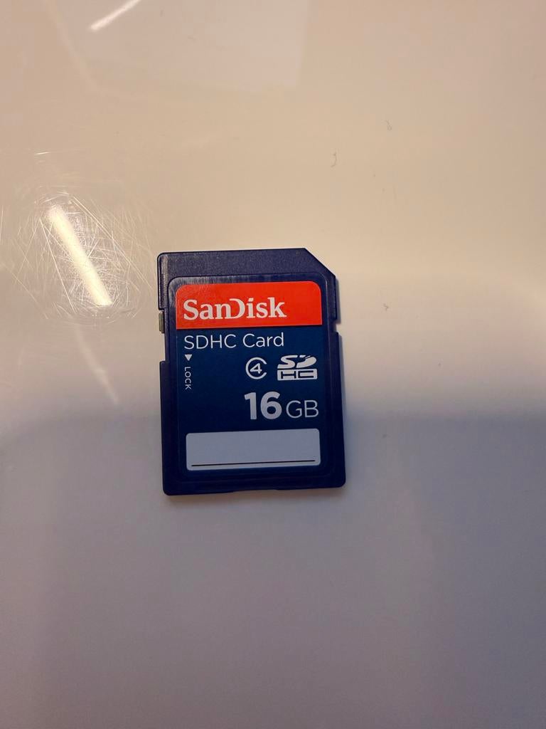 SanDisk SDHC Card 16 GB, Gebruikt, Ophalen of Verzenden, Fotocamera, 16 GB