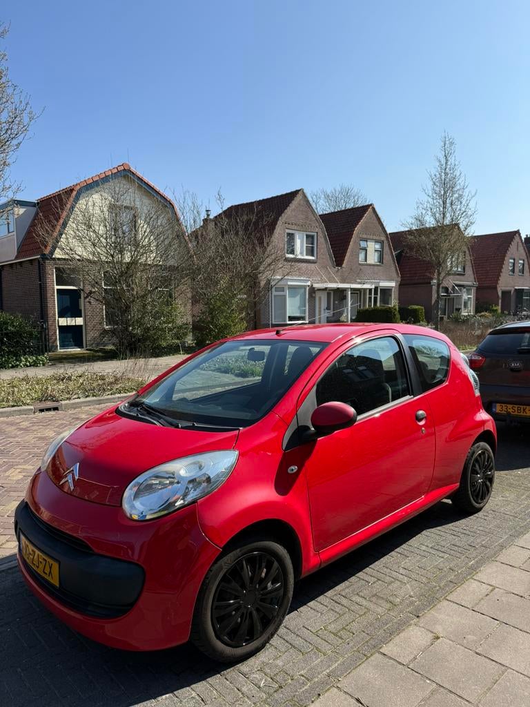 Citroën C1 1.0 3-DRS 2008 Rood, Auto's, Voorwielaandrijving, 4 stoelen, C1, 68 pk
