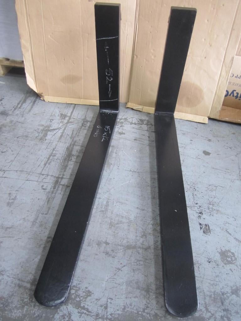 lepels voor heftruck 2,5 / 3,5 ton, Doe-het-zelf en Verbouw, Gereedschap | Overige machines, Ophalen, Zo goed als nieuw