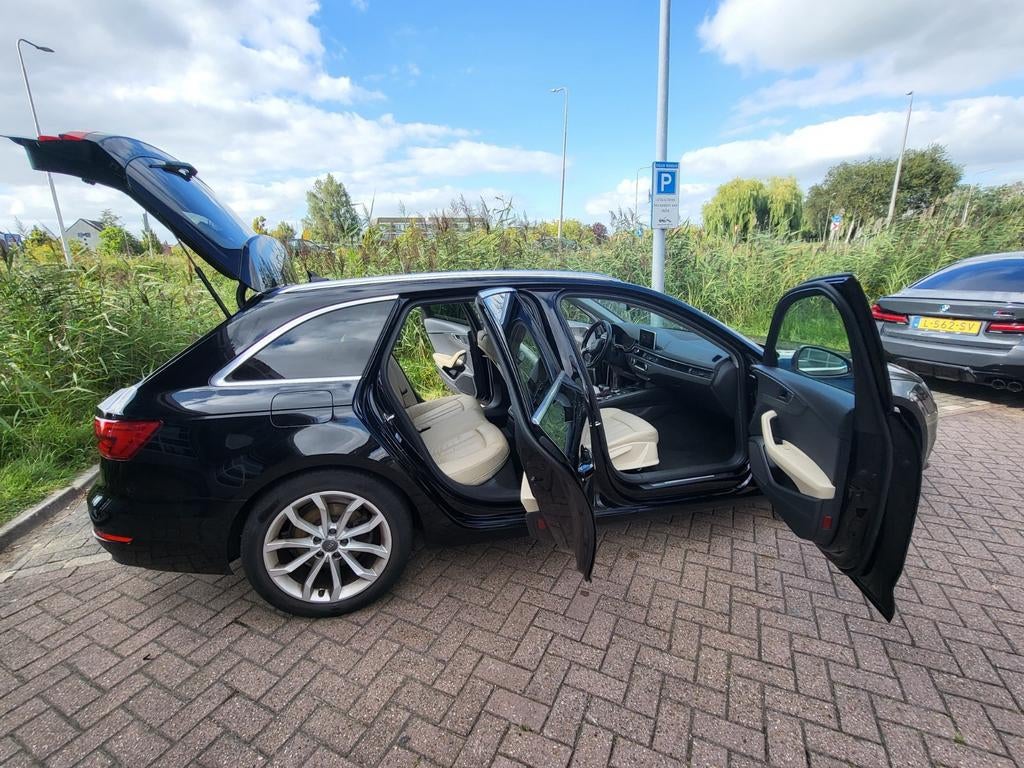 Audi A4 1.4 Tfsi 110KW Avant AUT 2016 Zwart, Auto's, Audi, Zwart, 4 cilinders, A4, Zwart