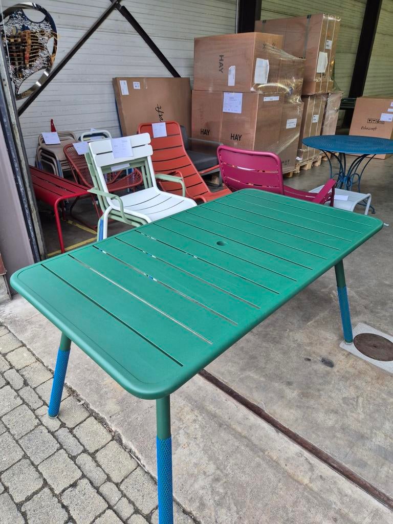 Demo fermob Luxembourg tafel ceder groen 143x80 825 euro, Tuin en Terras, Ophalen, Rechthoekig