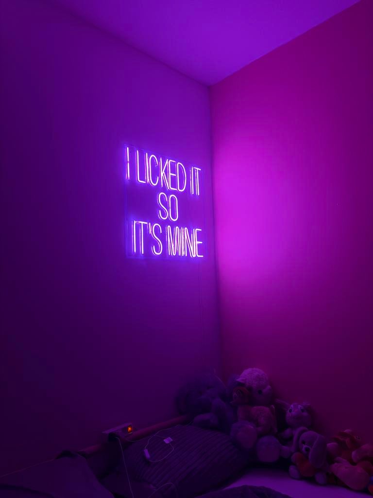 Neon Lamp, Ophalen, Nieuw