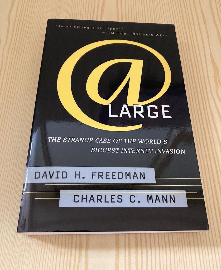 David Freedman and Charles Mann - At Large (Internet, crime), Ophalen, Zo goed als nieuw, Vakgebied of Industrie, David Freedman