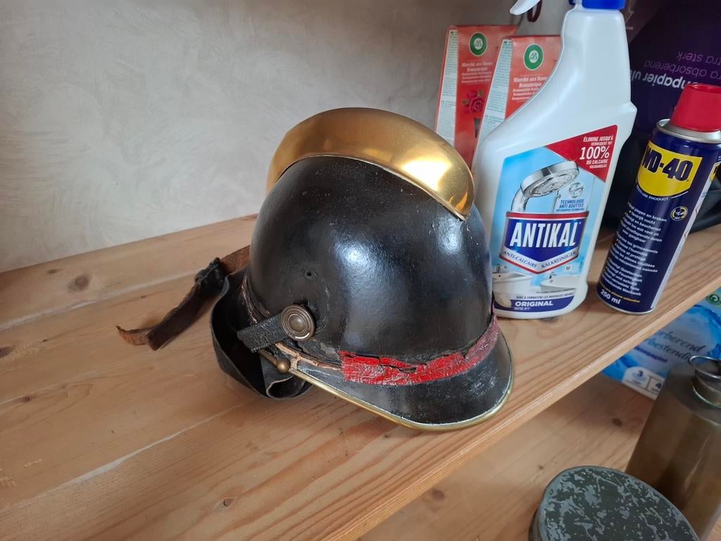 div  oude brandweer helmen, Fietsen en Brommers, Brommerhelmen, Ophalen, Gebruikt