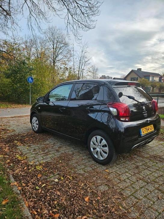 Peugeot 108 zwart metallic 57000 km, 33 - 40 uur, Overige niveaus, Overige vormen