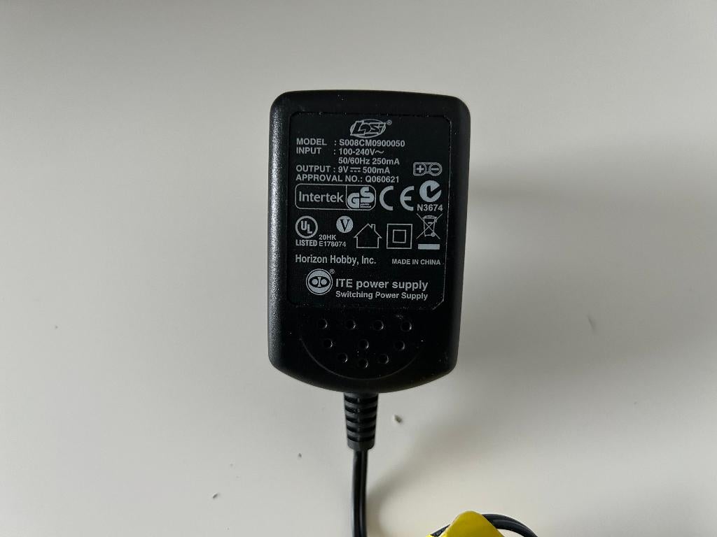 Losi lader nieuw rc modelbouw, Hobby en Vrije tijd, Modelbouw | Radiografisch | Auto's, Ophalen of Verzenden, Nieuw, Overige schalen