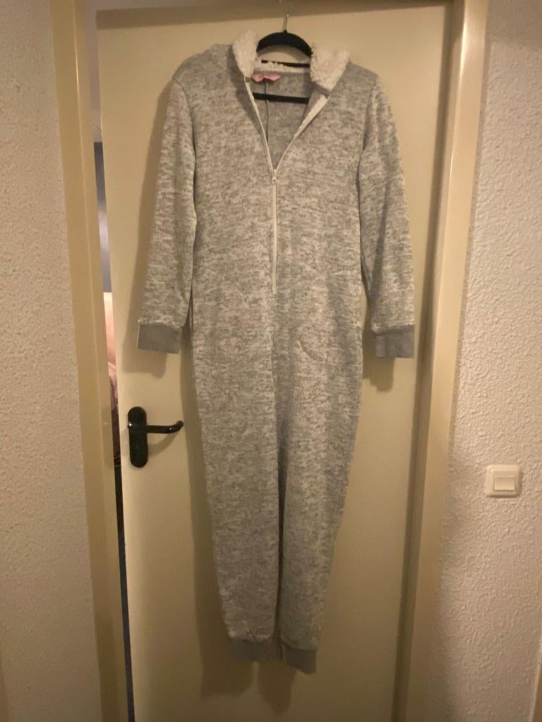 Onesie maat M, Maat 38/40 (M), Ophalen of Verzenden, Gedragen, Hunkemöller