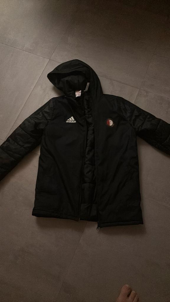 Feyenoord Tenue + Broek+ alles van Feyenoord kijk fotos, Ophalen of Verzenden, Zo goed als nieuw, Maat 48/50 (M), Rood