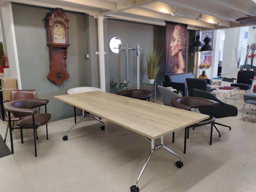 Vergadertafel Klaptafel verrijdbaar, Ophalen, 200 cm of meer, 50 tot 100 cm, Zo goed als nieuw