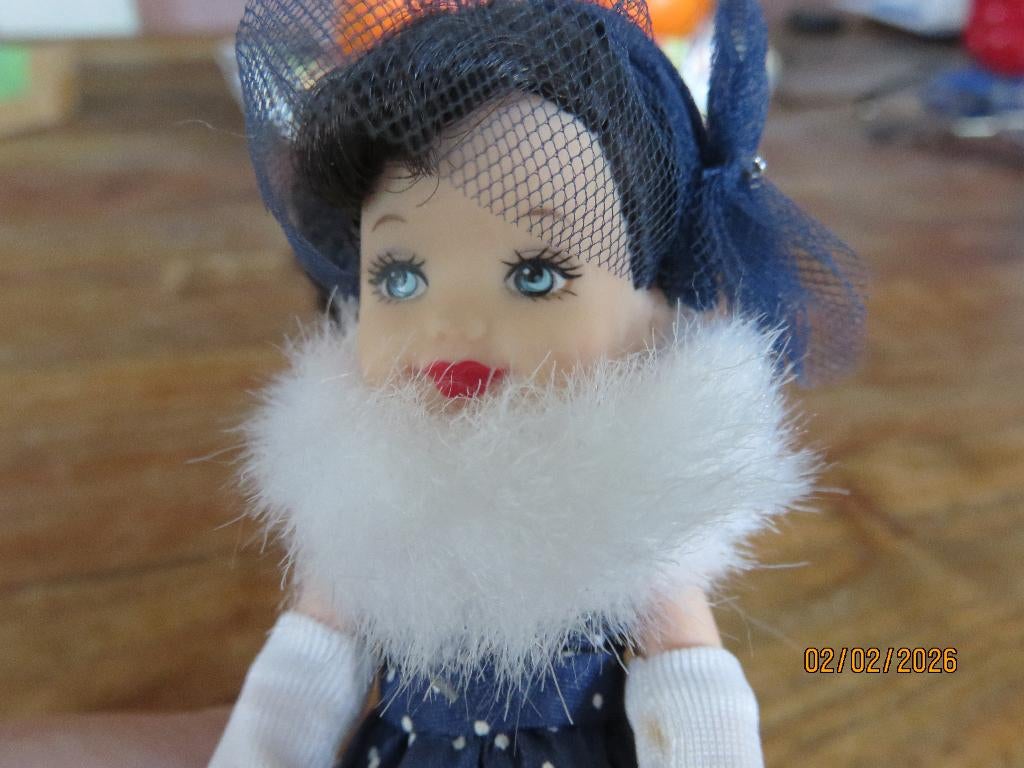 BARBIE SHELLY COLLECTIBLES GAY PARISIENNE, Verzenden, Nieuw, Pop