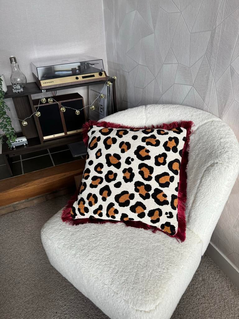 Panterprint Sierkussen - Kwantum, Huis en Inrichting, Woonaccessoires | Kussens, Ophalen of Verzenden, Nieuw, Bruin, Vierkant