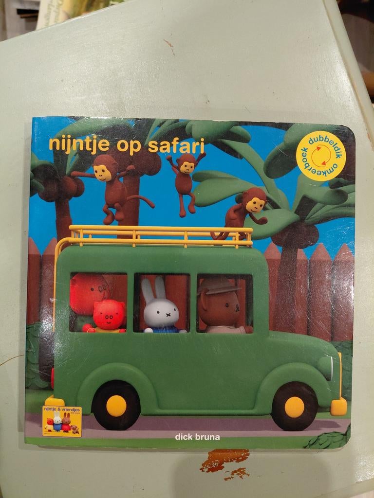 Dick Bruna  Nijntje op Safari   dubbel boek, Ophalen of Verzenden, Gelezen