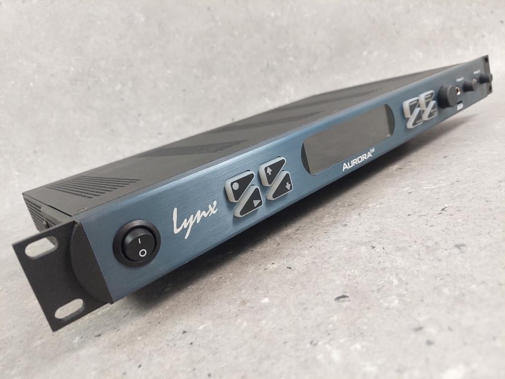 👉 Lynx Aurora (n) 8, DNT, 4xPre audio interface Dante zgan!, Ophalen of Verzenden, Gebruikt, Audio