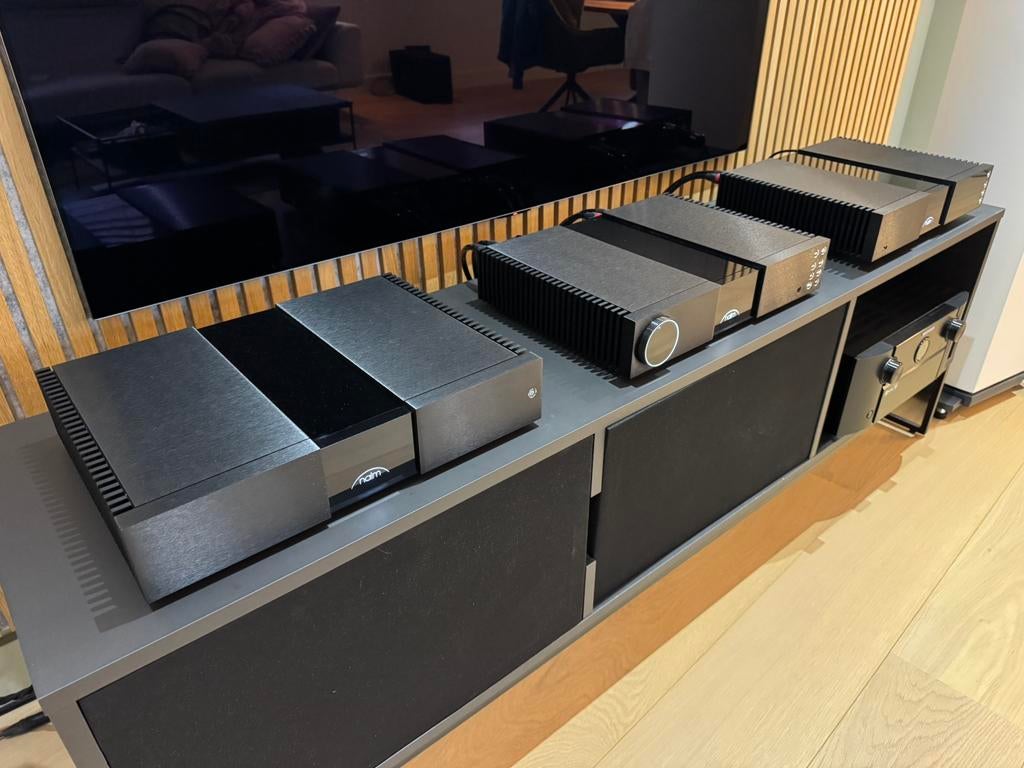Naim NAC 332 Pre-amp & NSS 333 Streamer met garantie. NPX300, Zo goed als nieuw, 120 watt of meer, Stereo, Ophalen