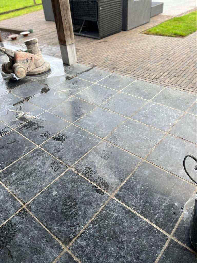 Belgisch Hardsteen vloer polijsten, Ophalen of Verzenden, Hardsteen, 10 m² of meer, Vloertegels